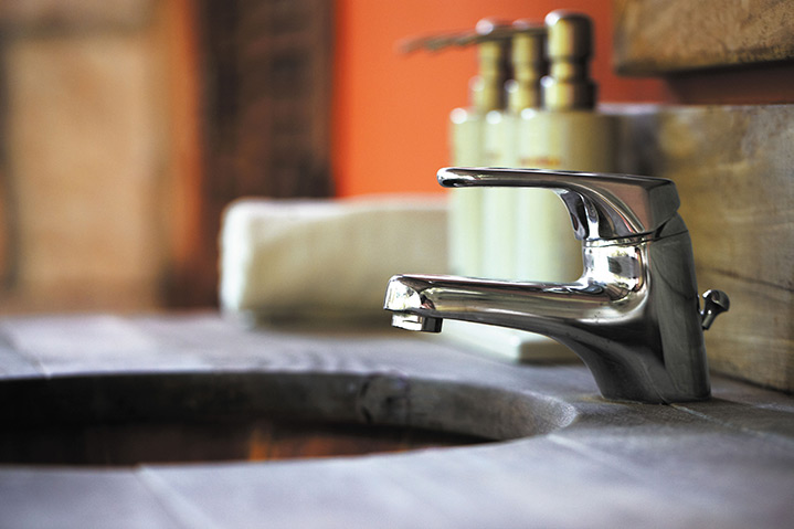 A2B Plumbers are able to fix any leaking taps you may have in Brackley. 